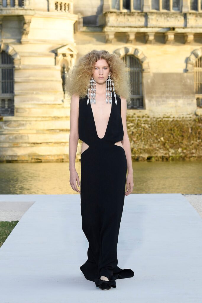 black silk sleeveless dress