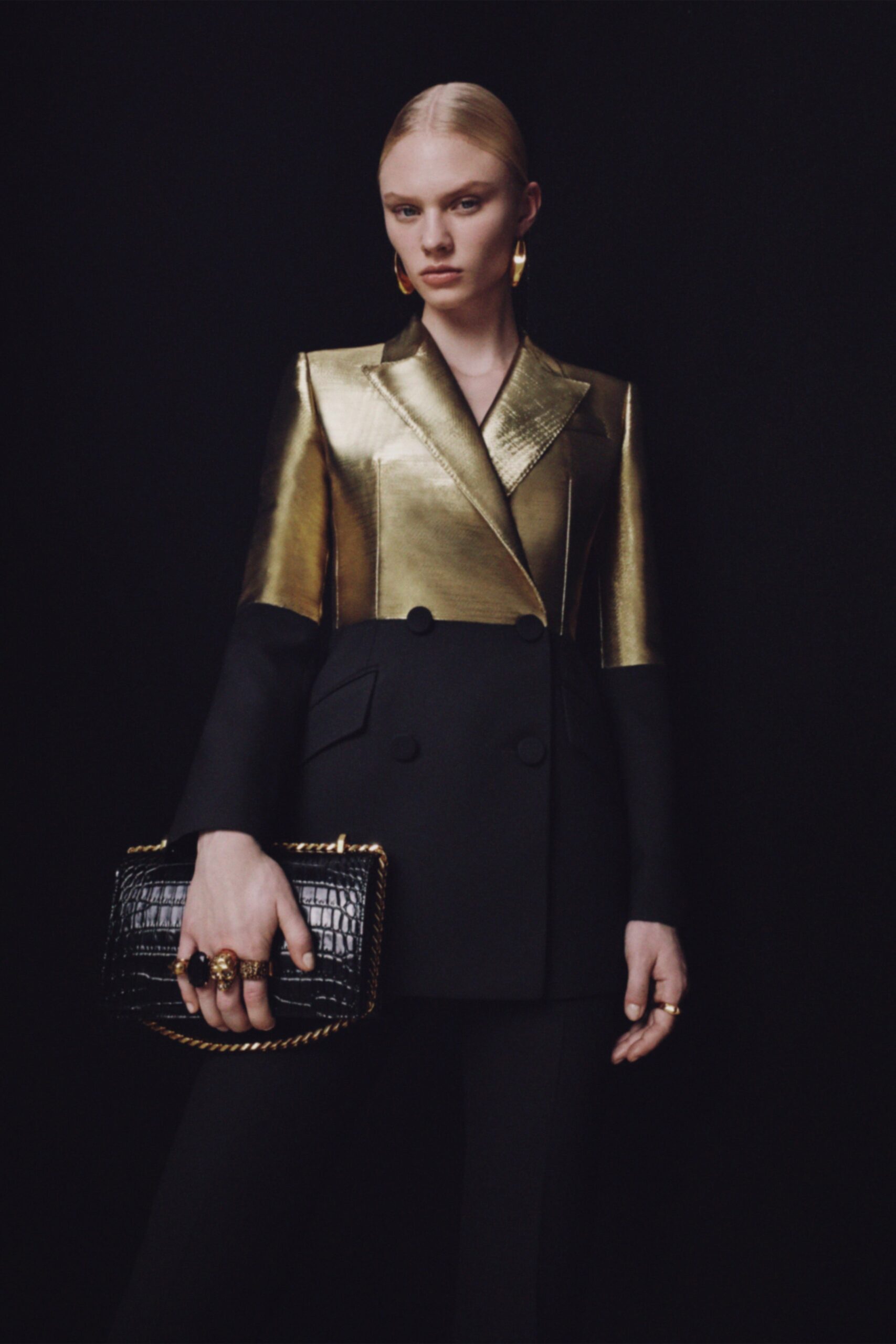gold silk long-sleeve collared tailored color-blocked shiny blazer