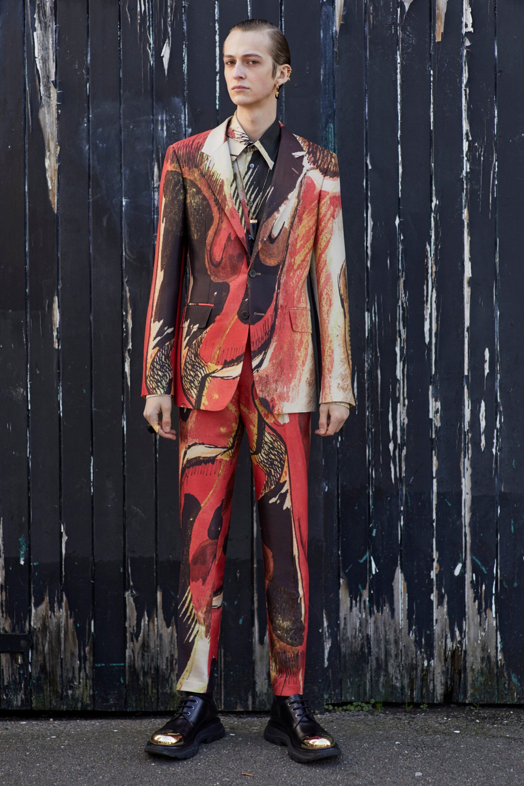 red cotton long-sleeve collared tailored printed suit