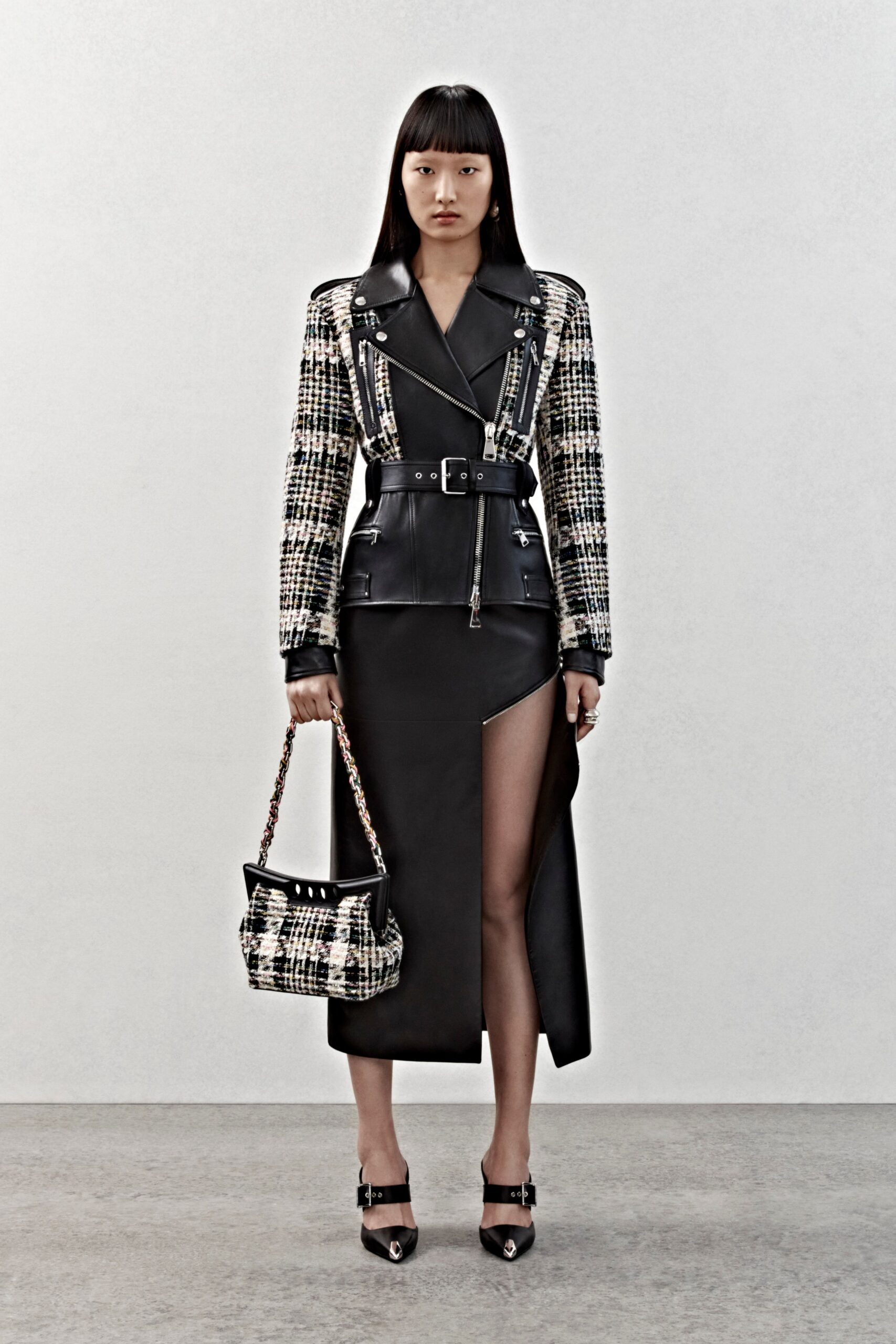 black tweed long-sleeve collared structured zippered buttoned jacket