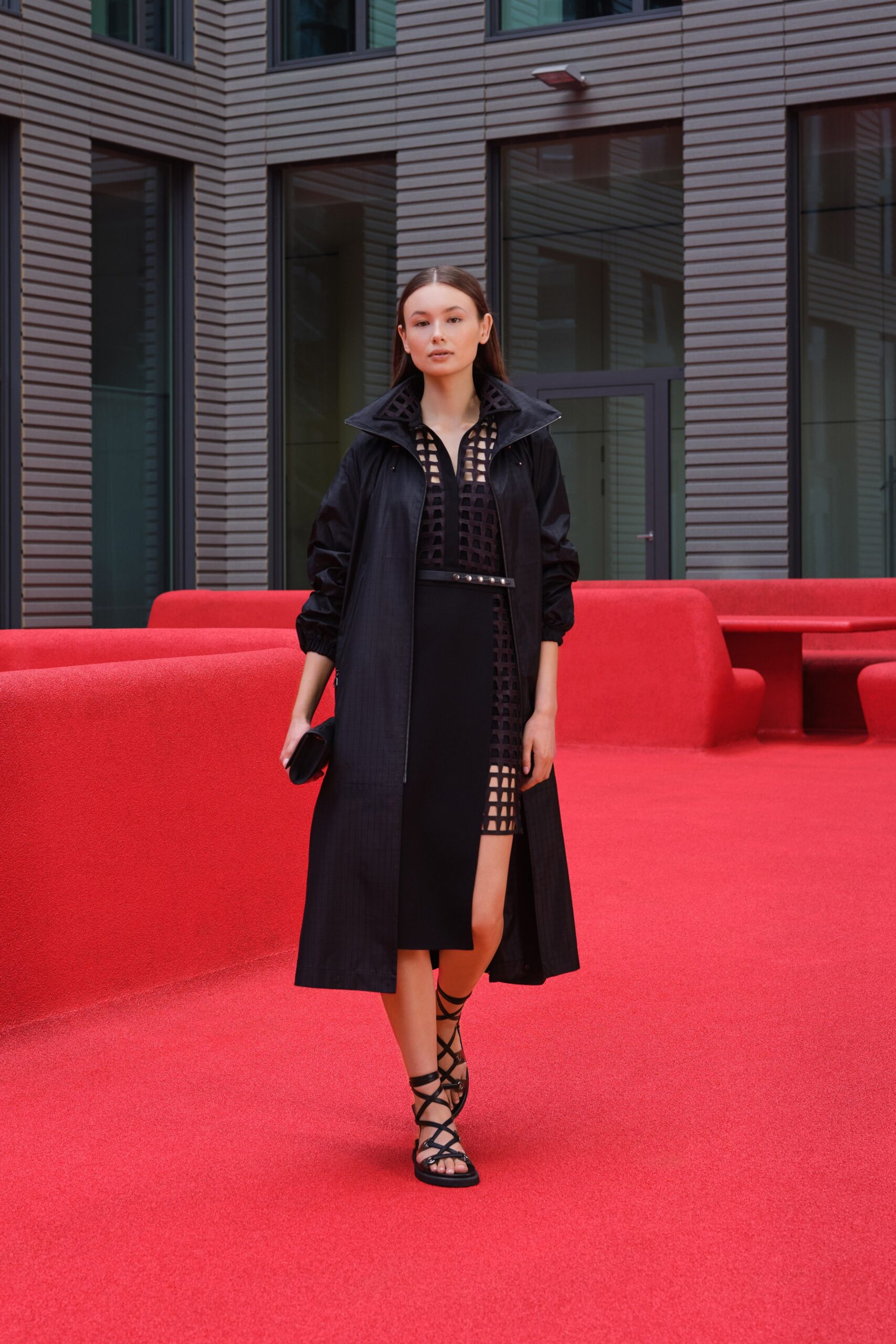 black cotton long-sleeve collared relaxed buttoned coat