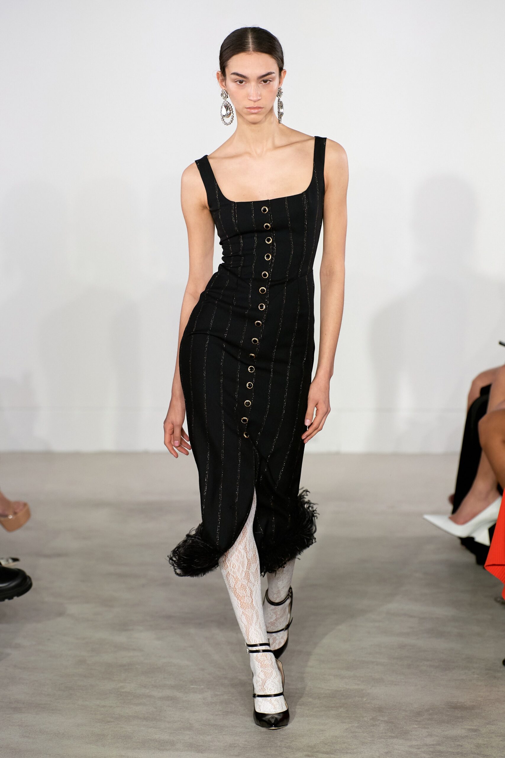 fitted black midi dress