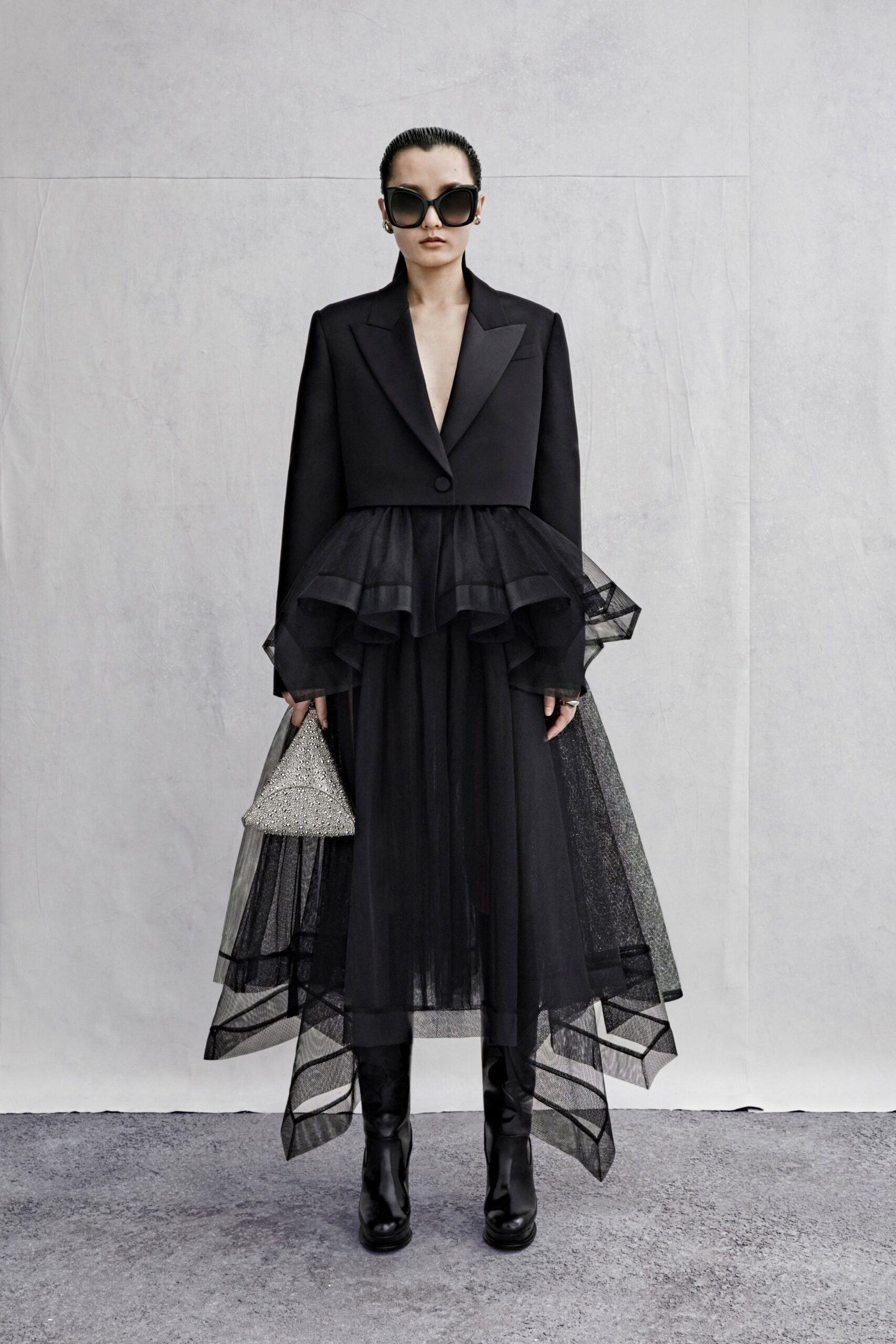 black tulle sleeveless v-neck fitted tiered flowing dress