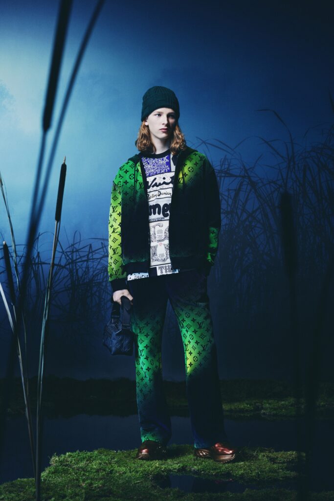 A relaxed green printed jacket paired with matching pants, featuring a long-sleeve and collared design.