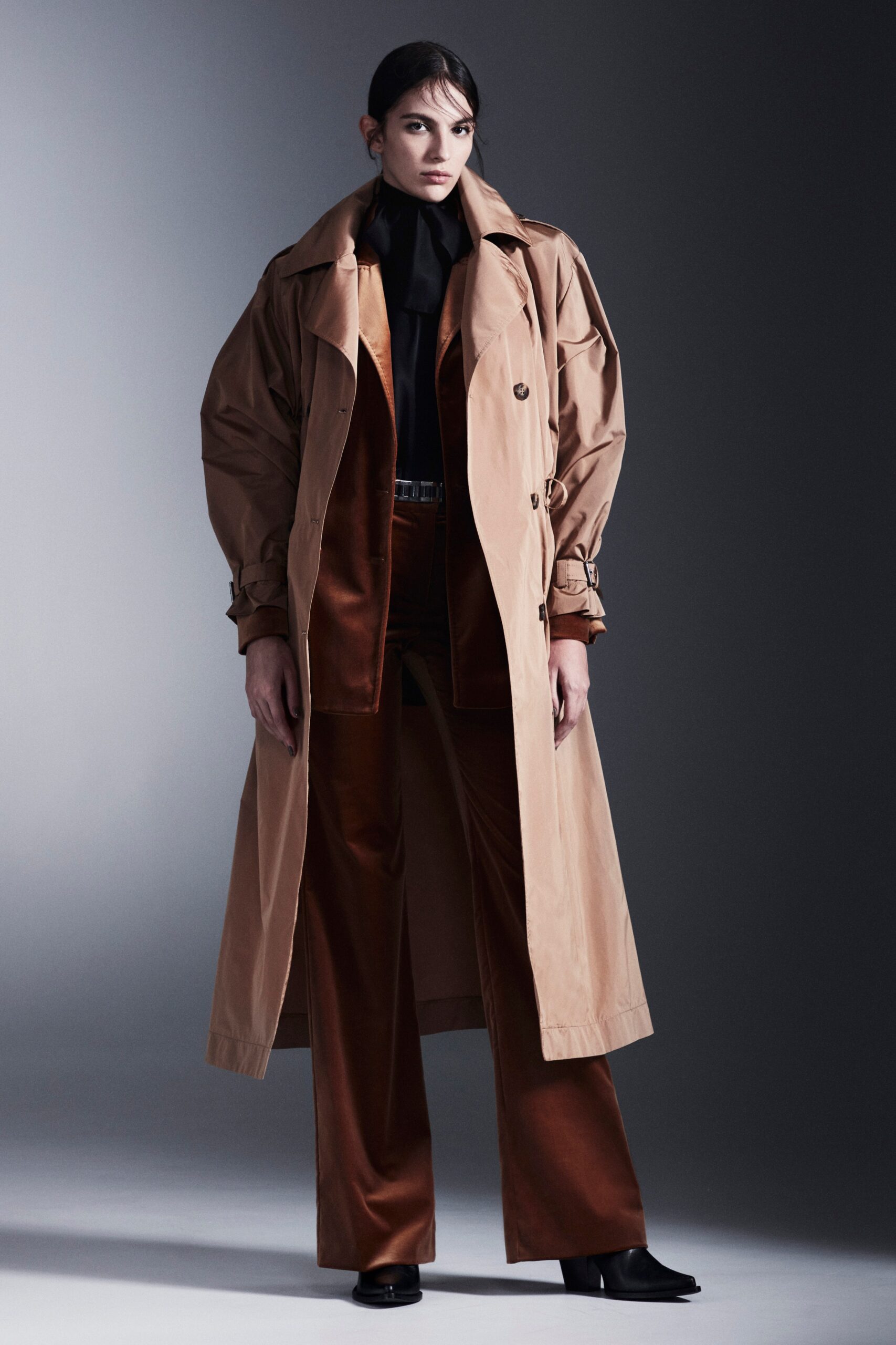 beige cotton long-sleeve collared oversized buttoned trench
