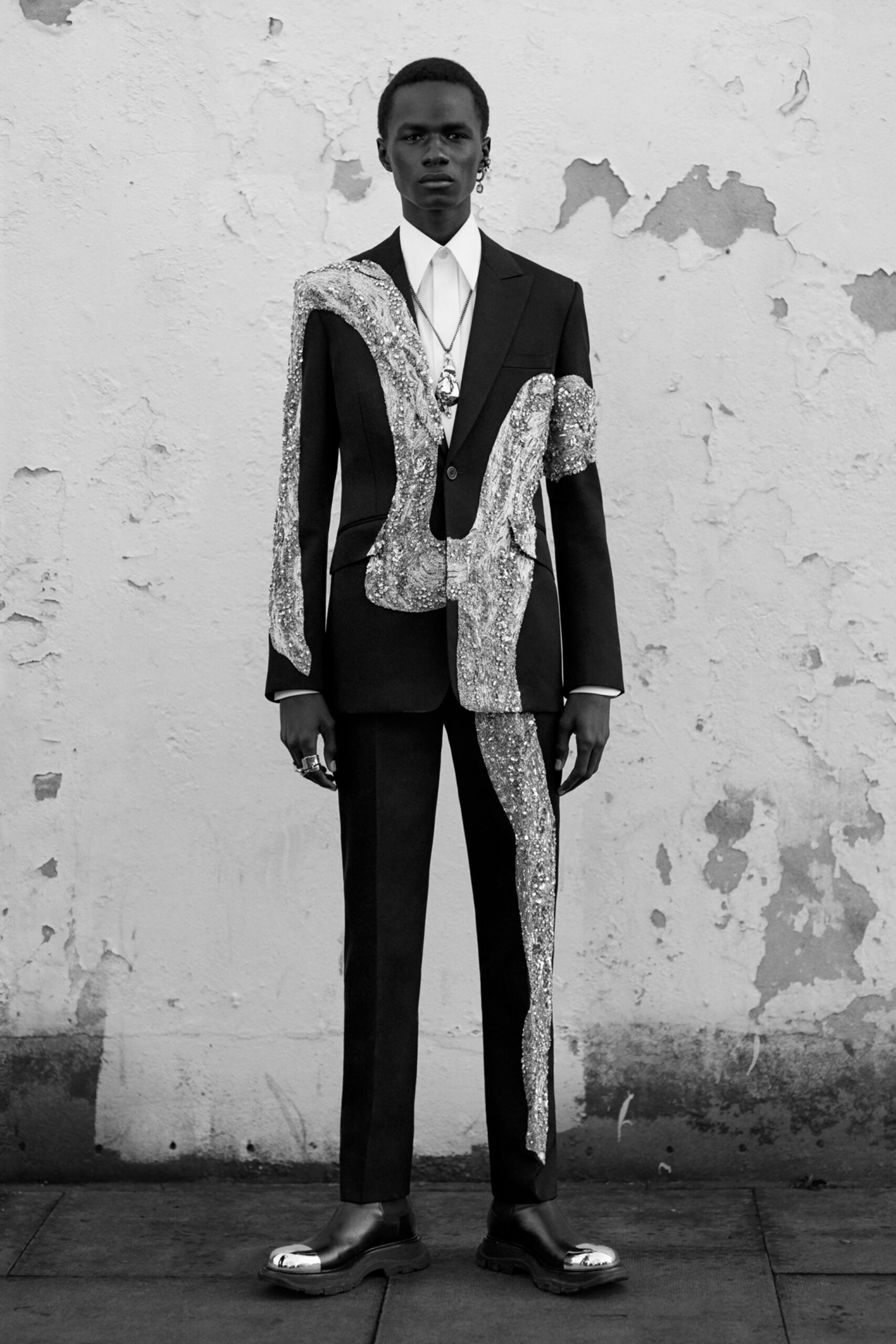 black wool long-sleeve collared tailored embellished zippered suit