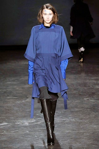 blue tiered midi dress with black boots