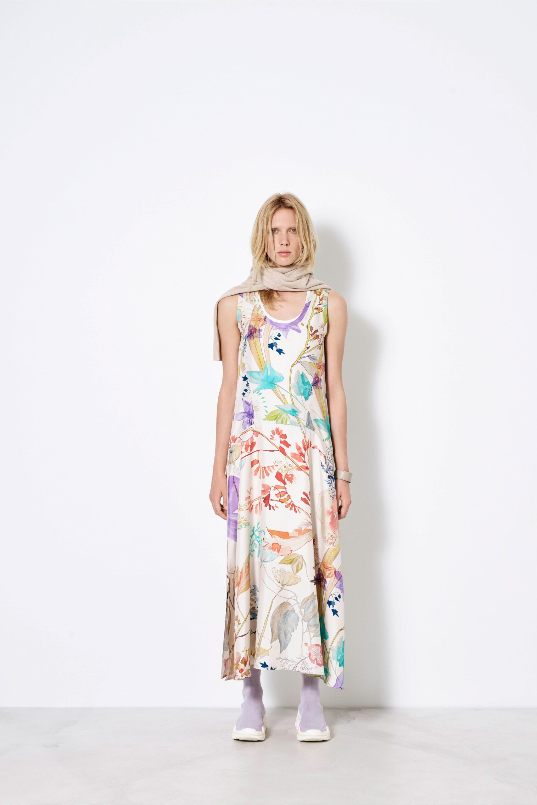 floral silk sleeveless maxi dress