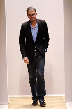 black blazer with blue shirt
