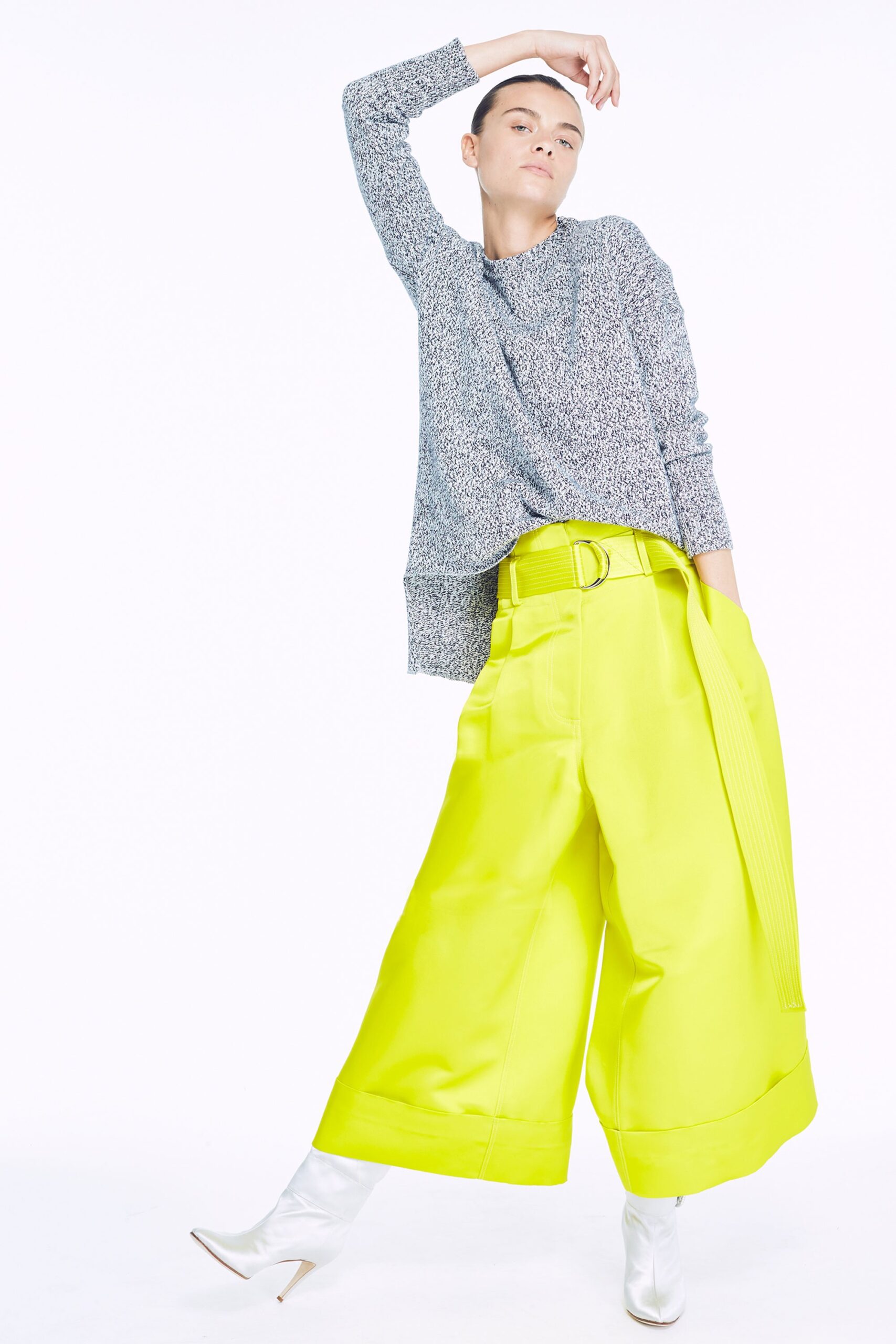gray cotton long-sleeve collared relaxed layered top