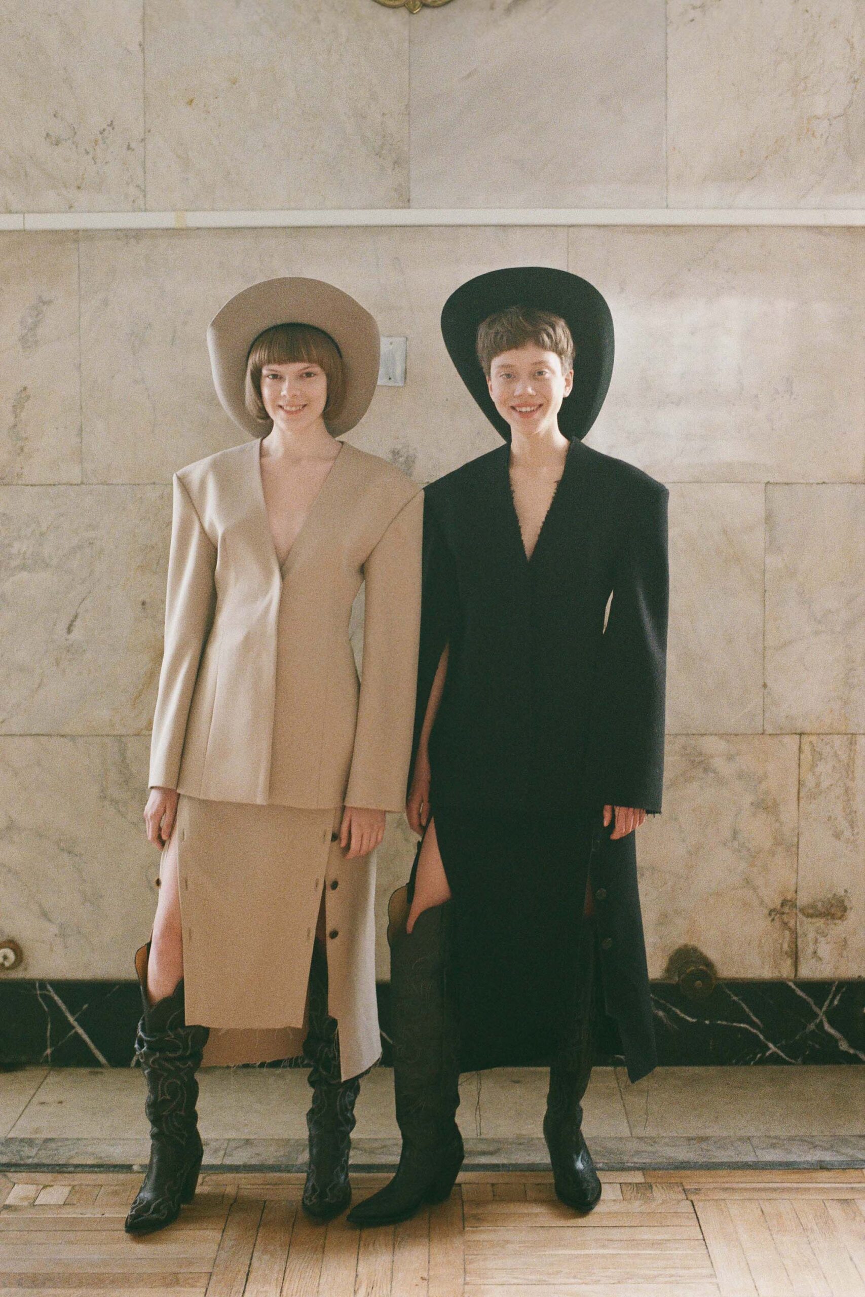 beige wool long-sleeve v-neck structured buttoned blazer