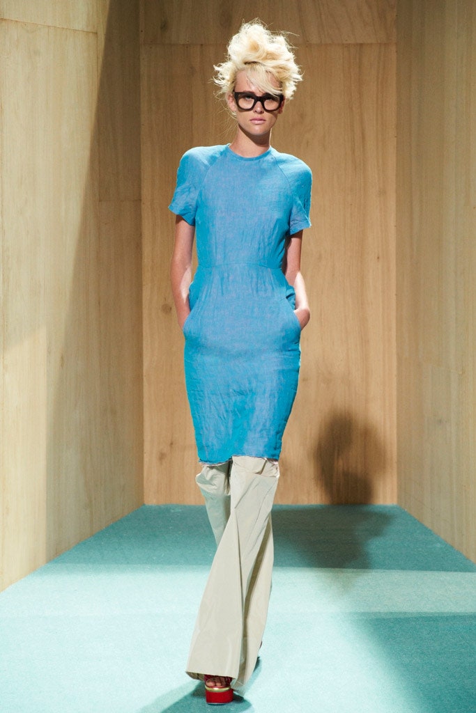 blue cotton short-sleeve high-neck fitted pockets midi dress
