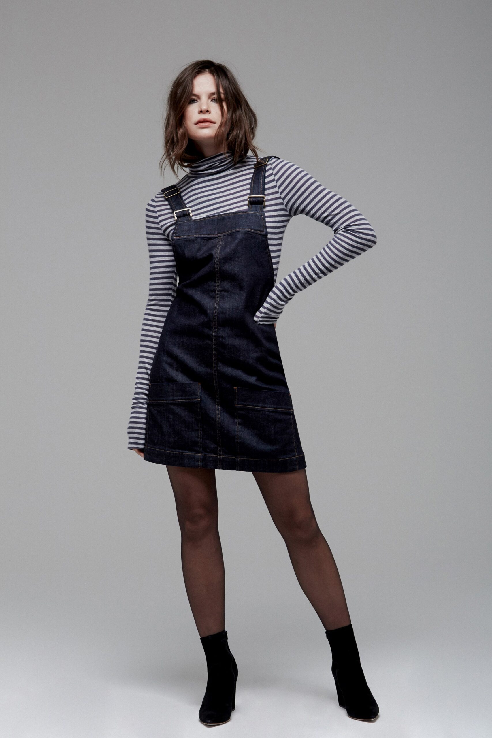 blue denim sleeveless collared fitted pencil mini dress