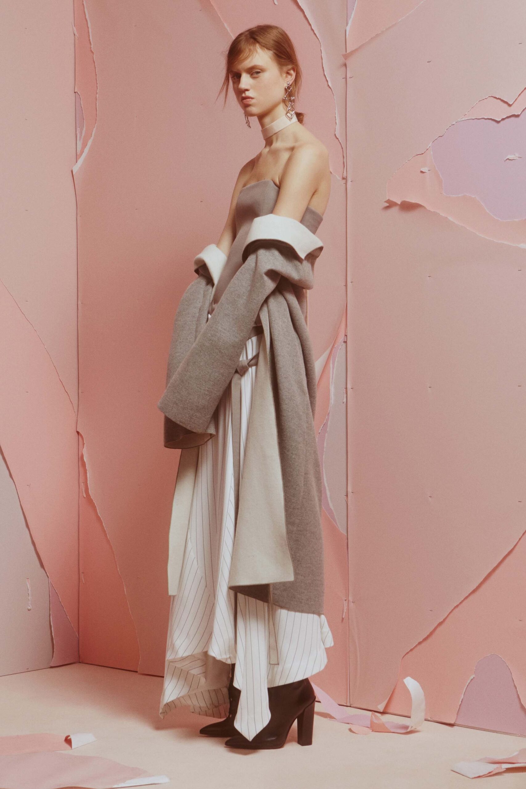 gray wool long-sleeve oversized layered coat