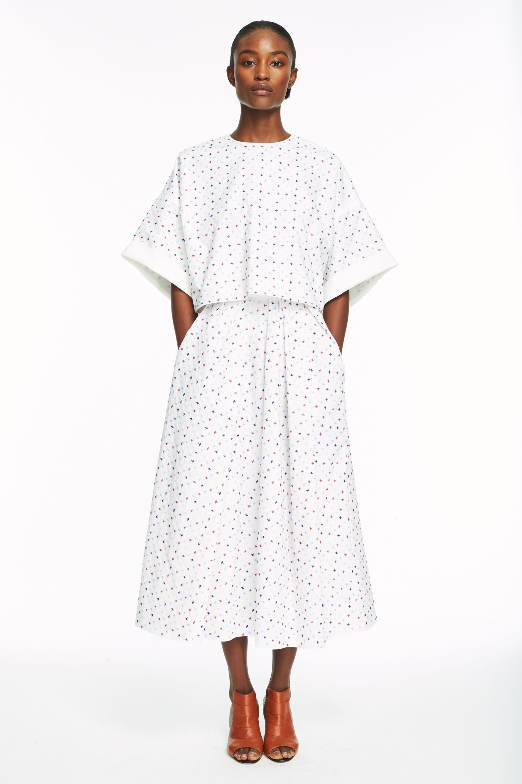 white cotton short-sleeve collared relaxed printed pockets dress