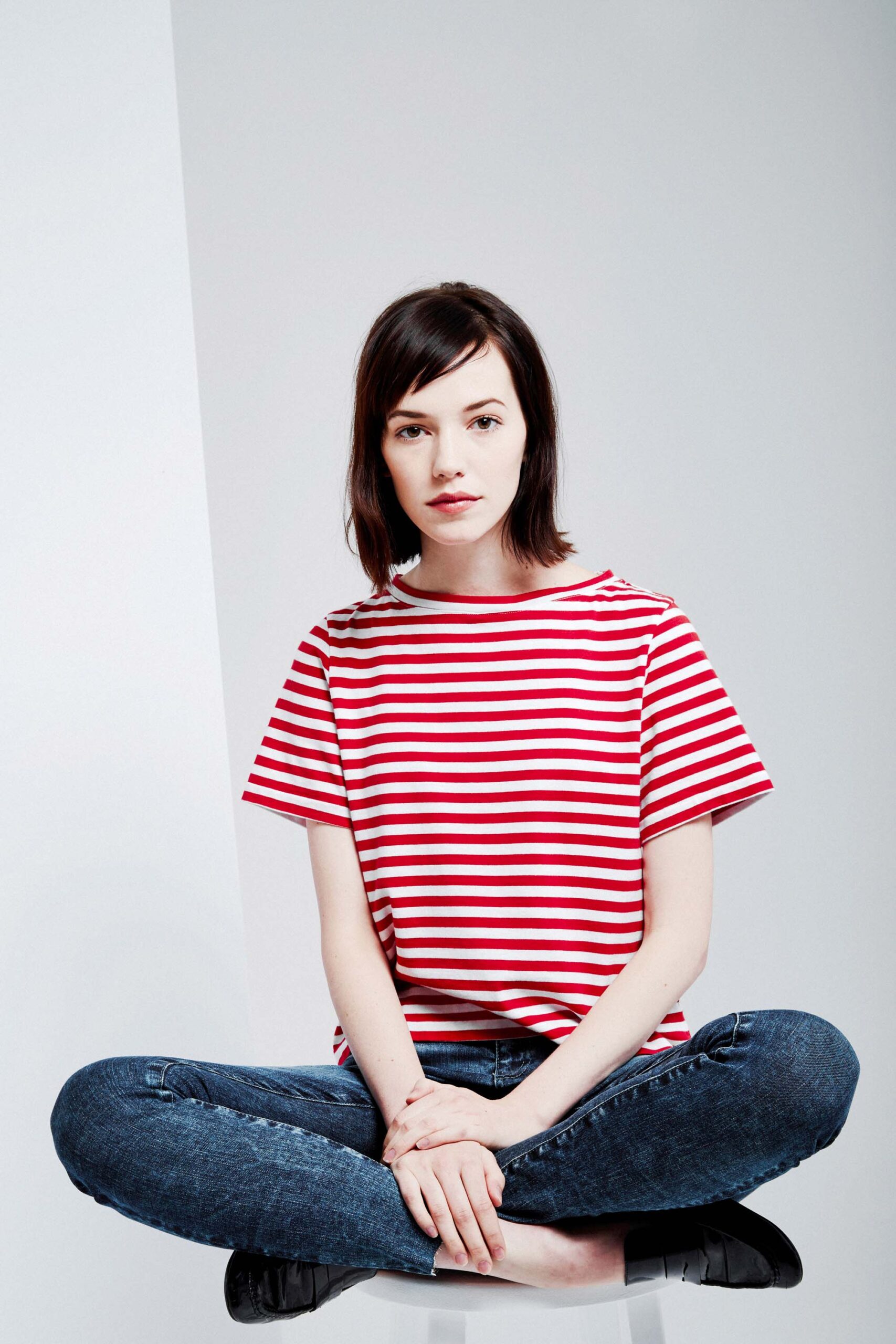 red striped t-shirt with blue jeans