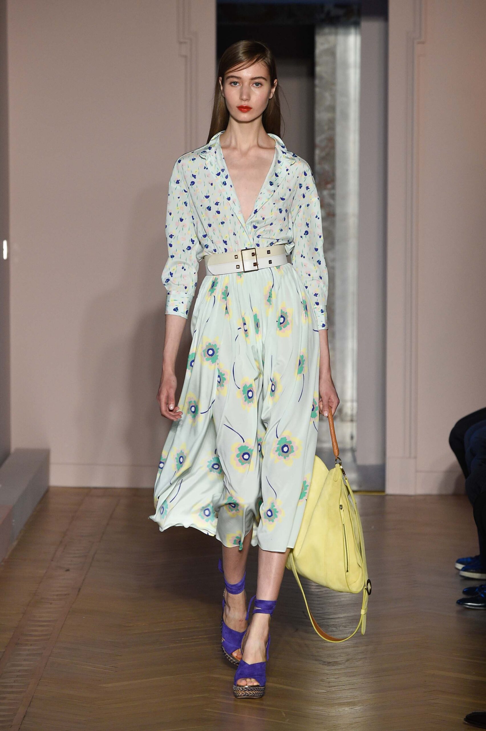 blue floral shirt-dress with yellow bag