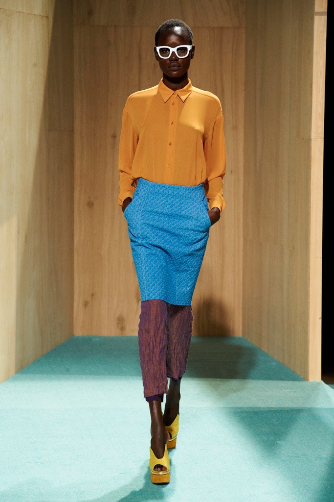 blue fitted pockets skirt