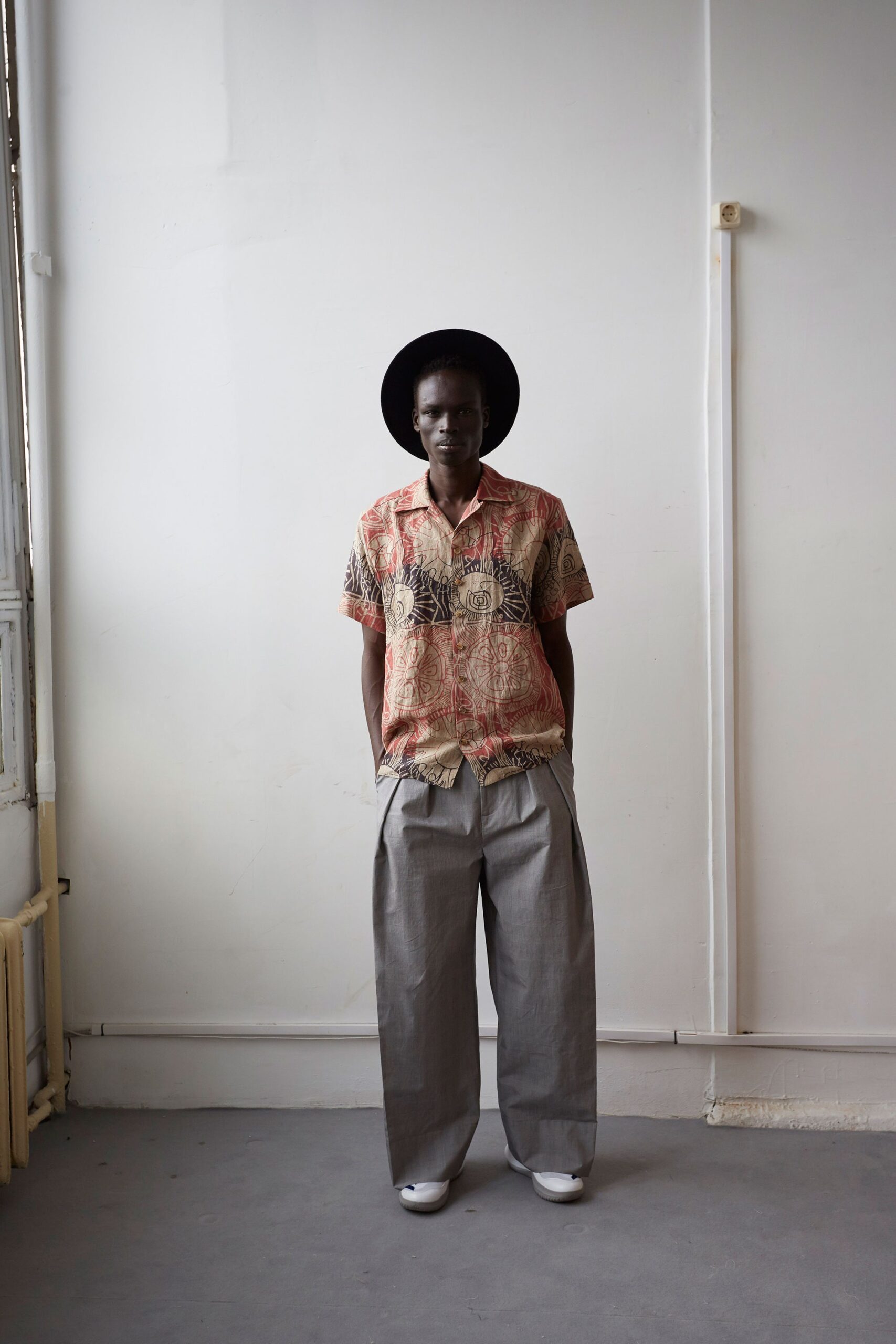 relaxed printed shirt with wide-leg pants