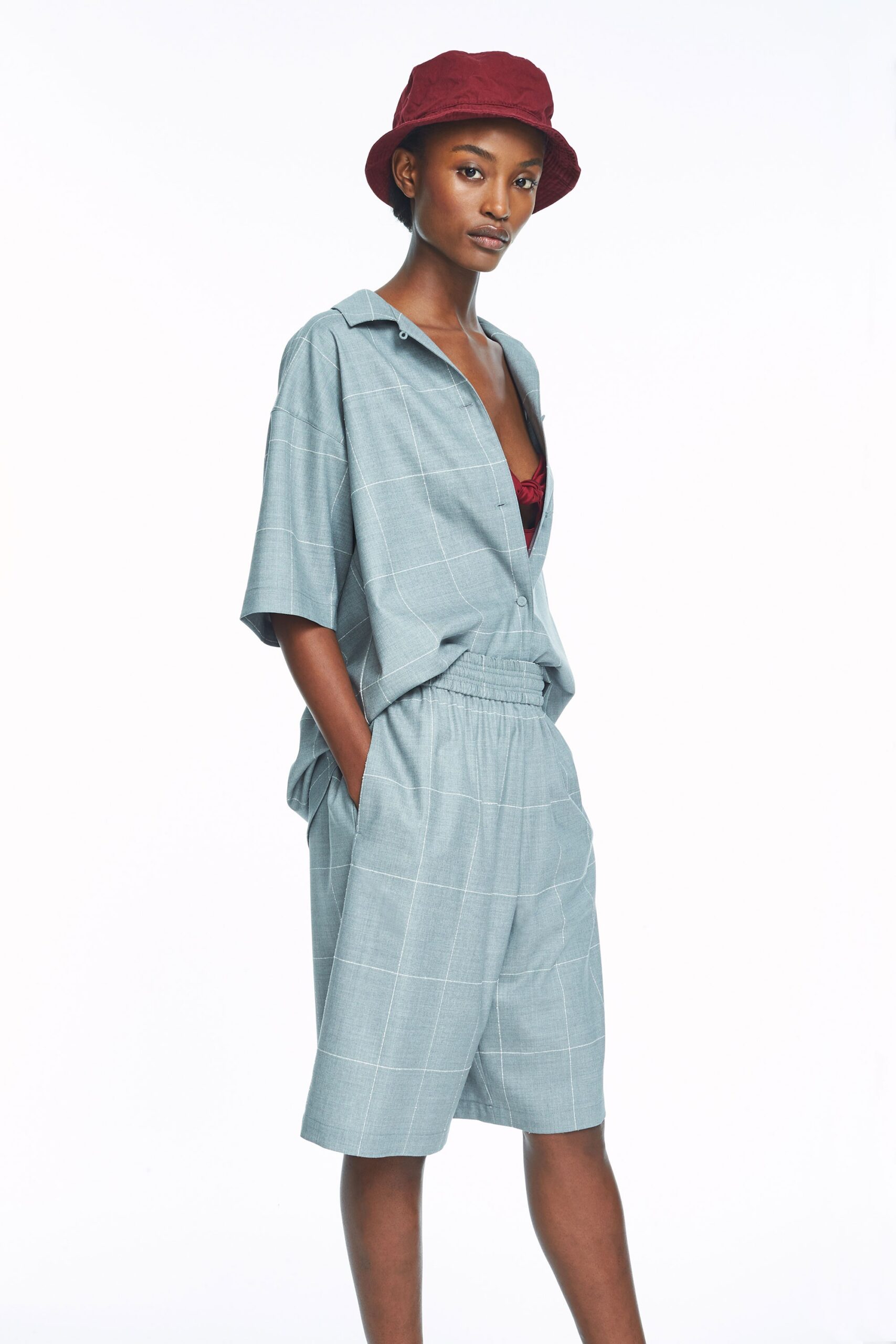 gray cotton relaxed checked shorts