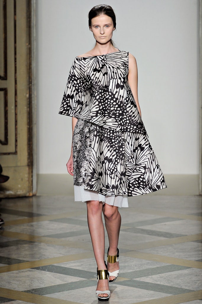 black and white printed midi dress