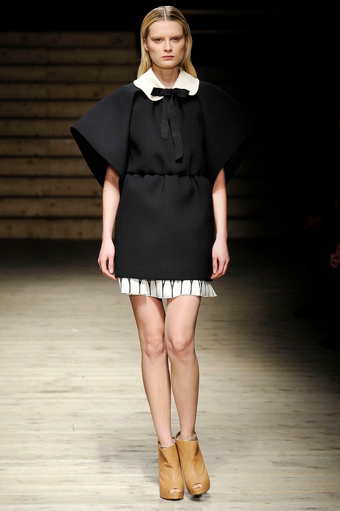 black and white pleated mini dress