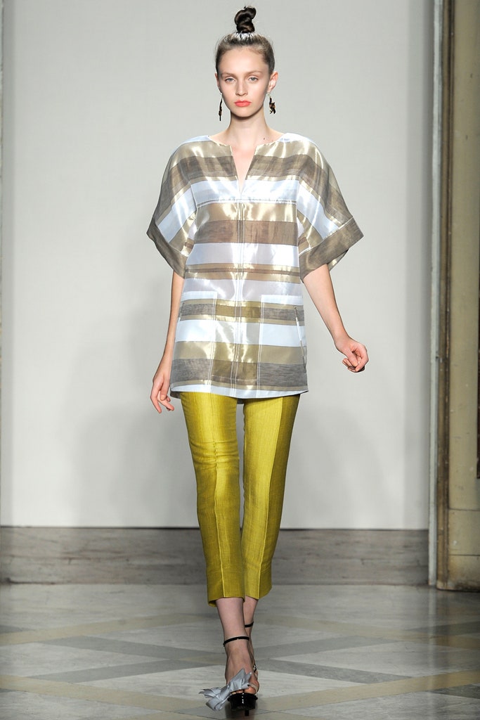 striped silk top with yellow pants