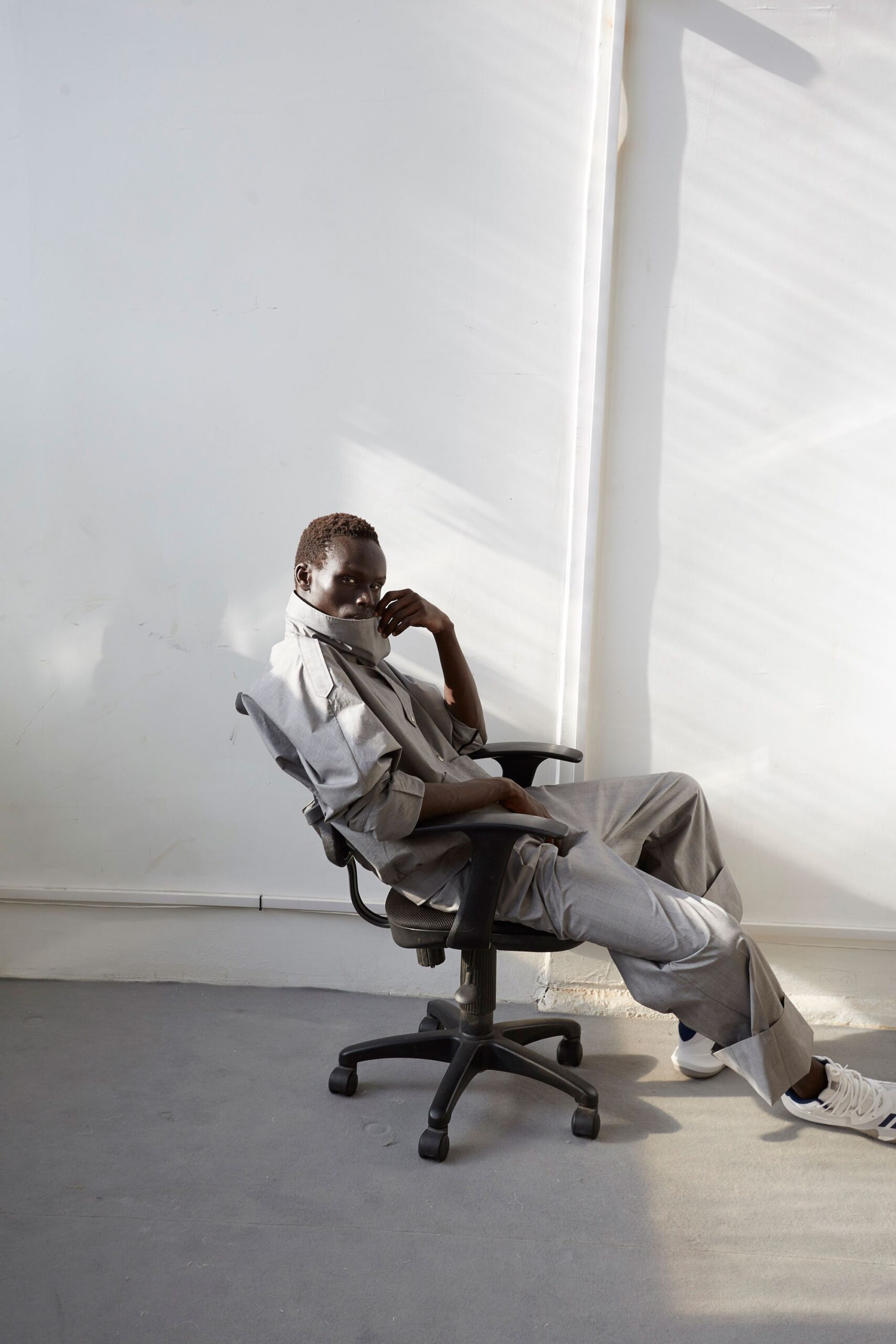 relaxed gray cotton suit