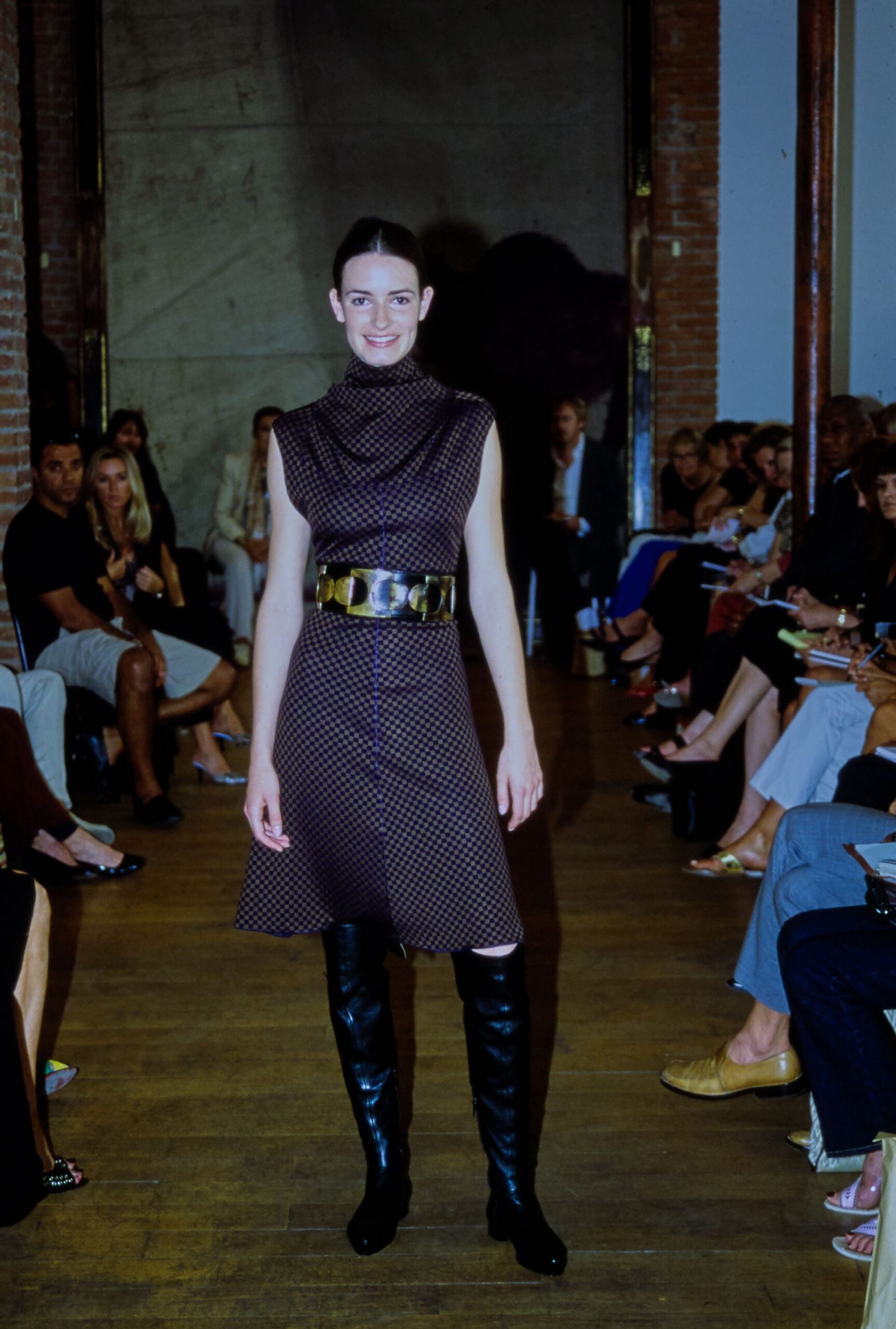 brown fitted sleeveless dress