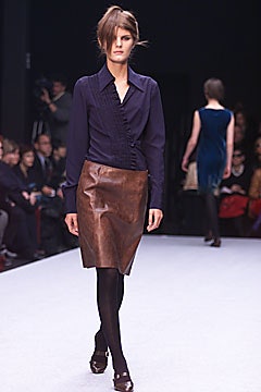 blue fitted blouse and brown pencil skirt