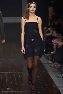 black relaxed sleeveless dress