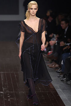 black chiffon sleeveless dress