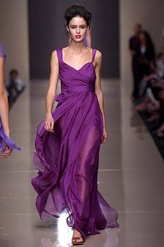 purple chiffon sleeveless gown