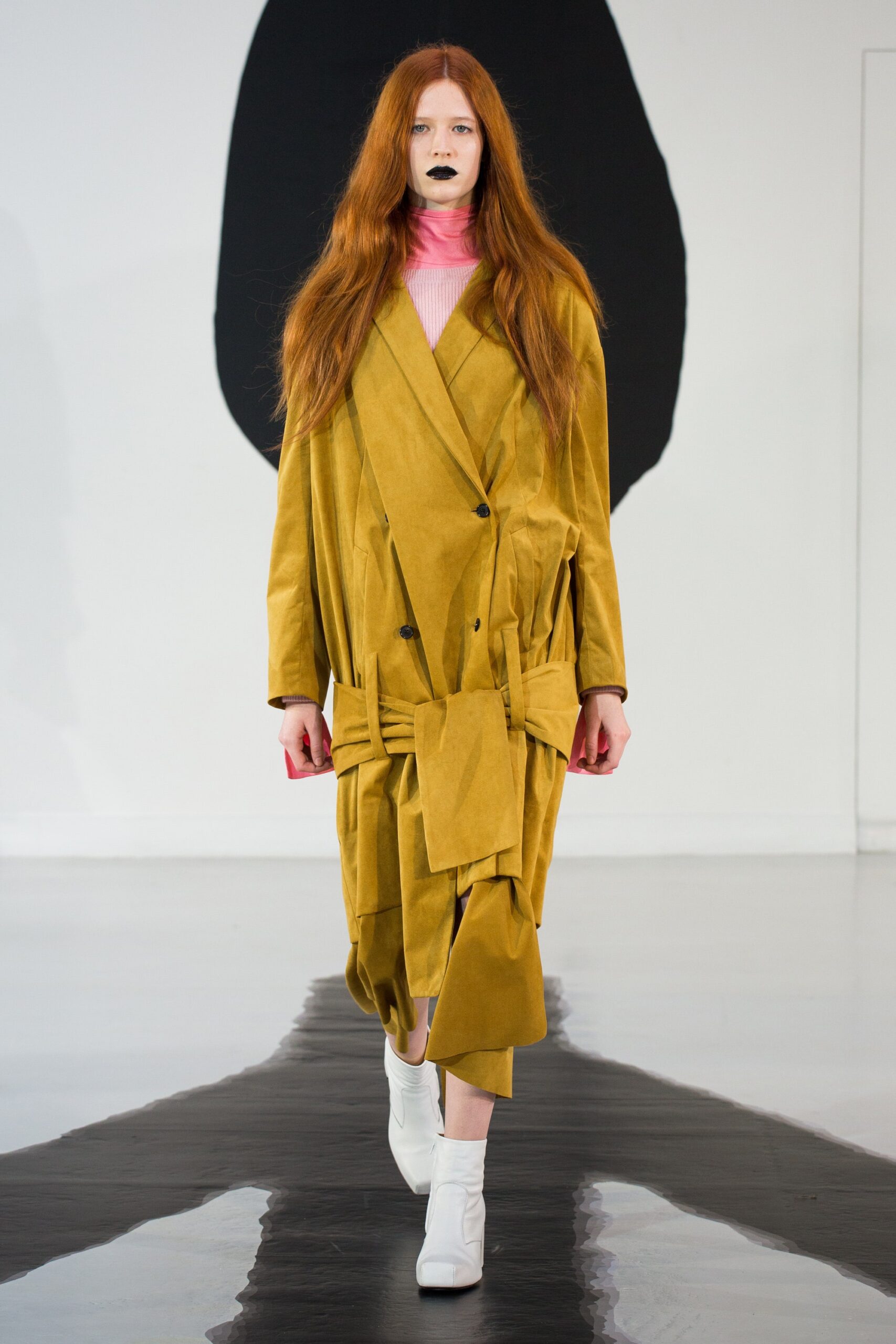 yellow suede long-sleeve double-breasted relaxed draped belted coat