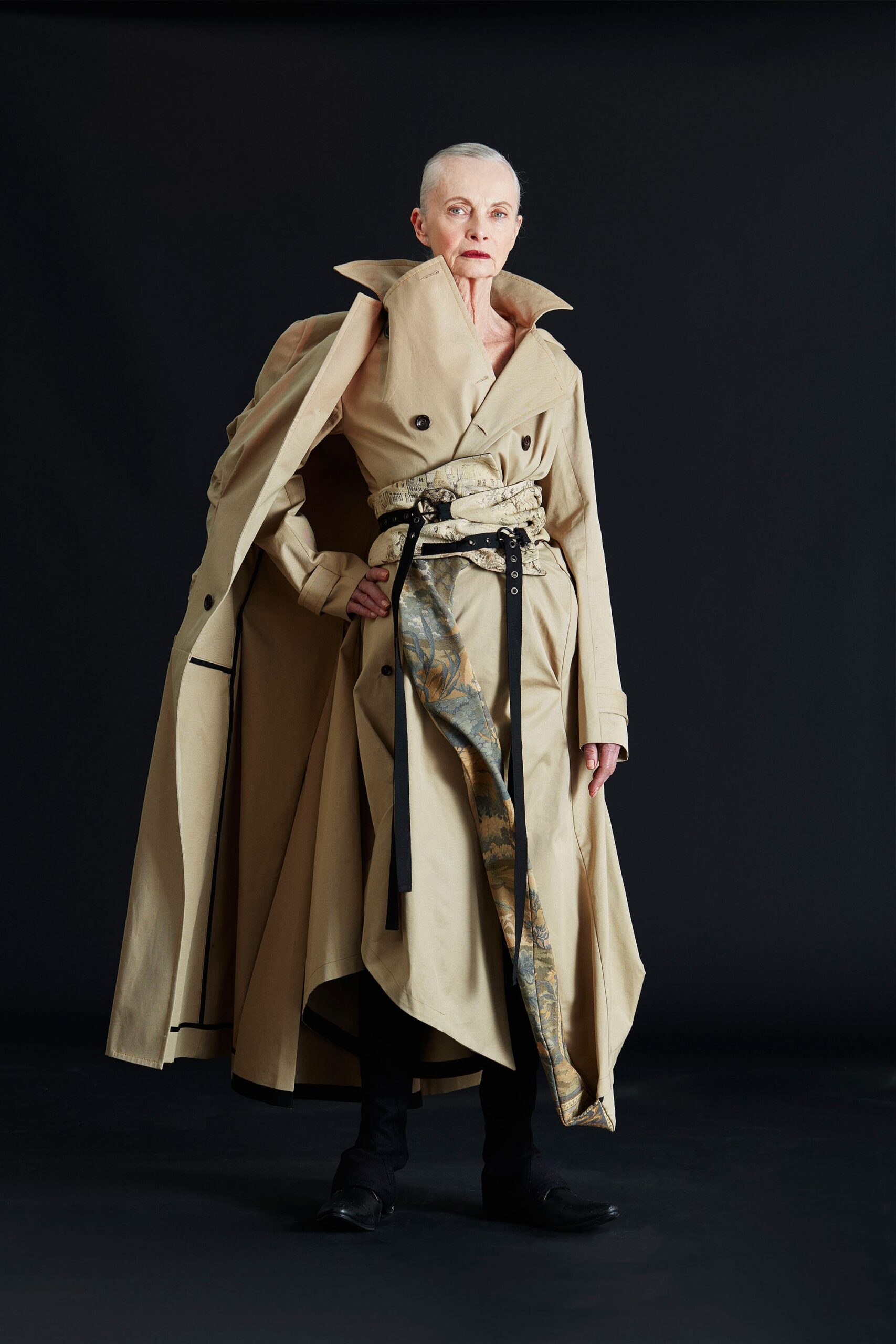 beige cotton relaxed trench coat
