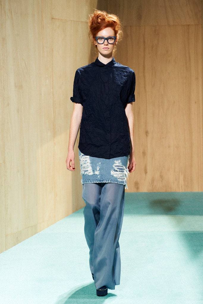 gray denim fitted distressed wide-leg pants