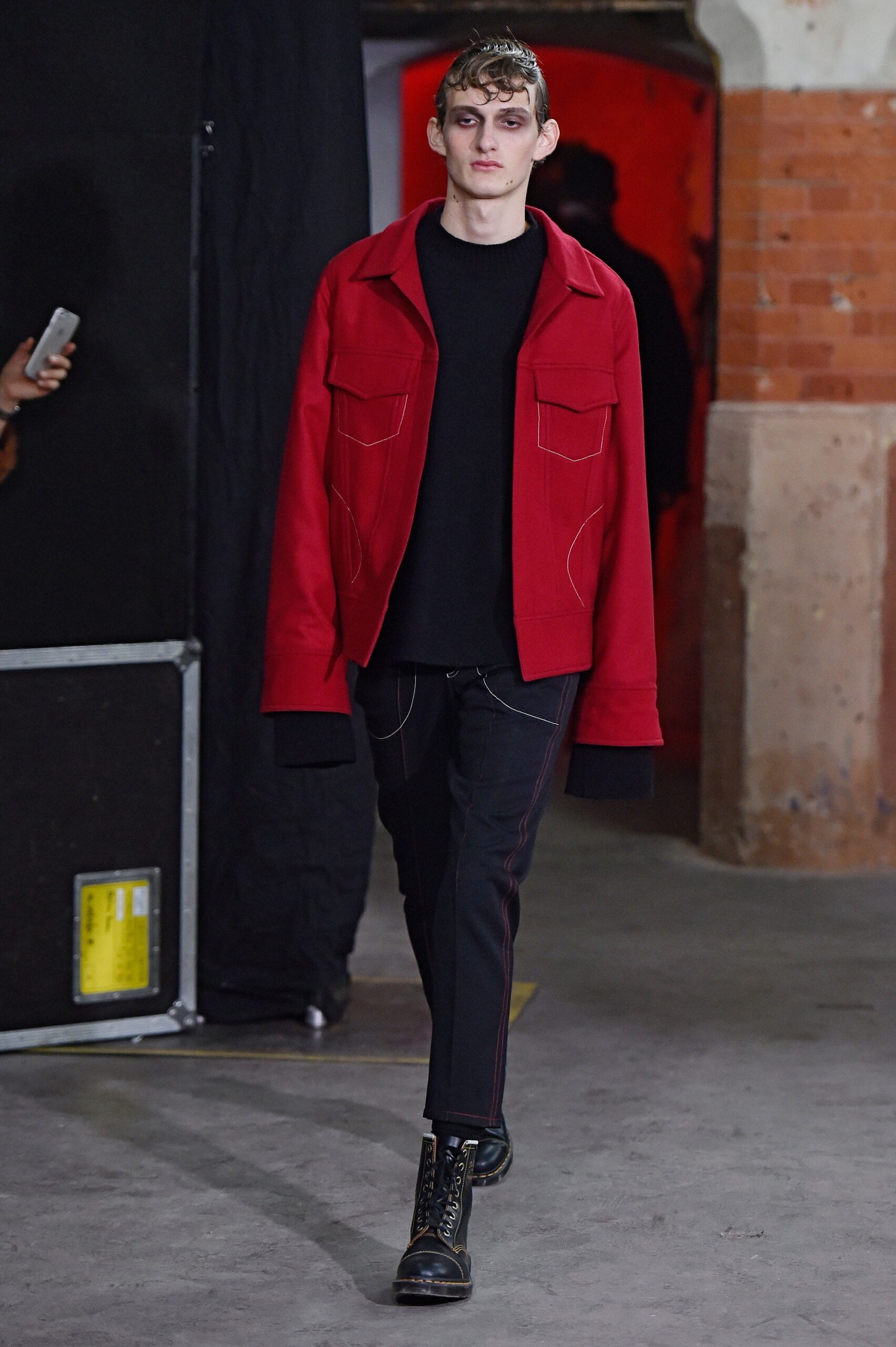 red cotton long-sleeve collared relaxed buttoned jacket