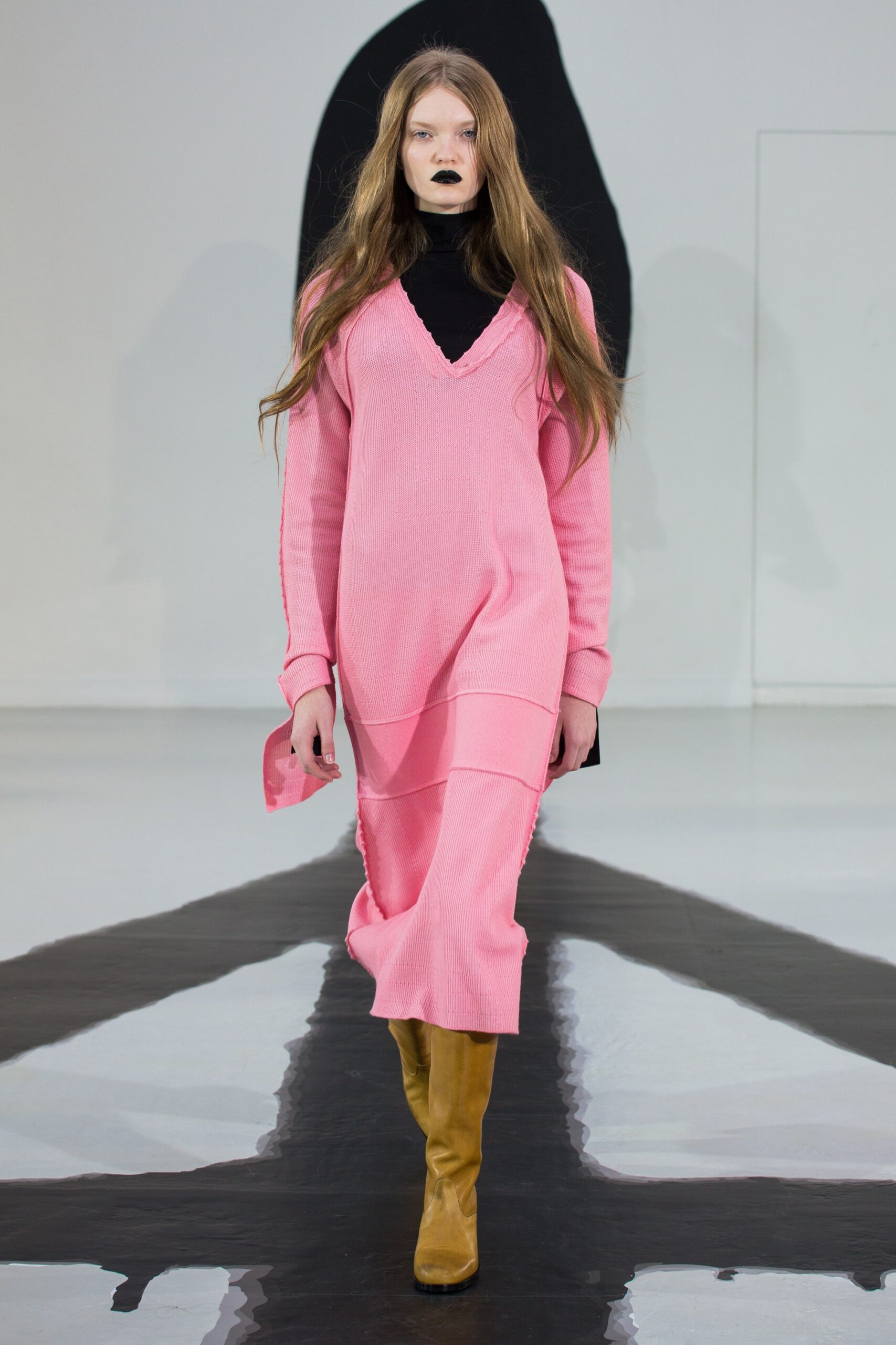 pink knit long-sleeve v-neck fitted layered midi dress