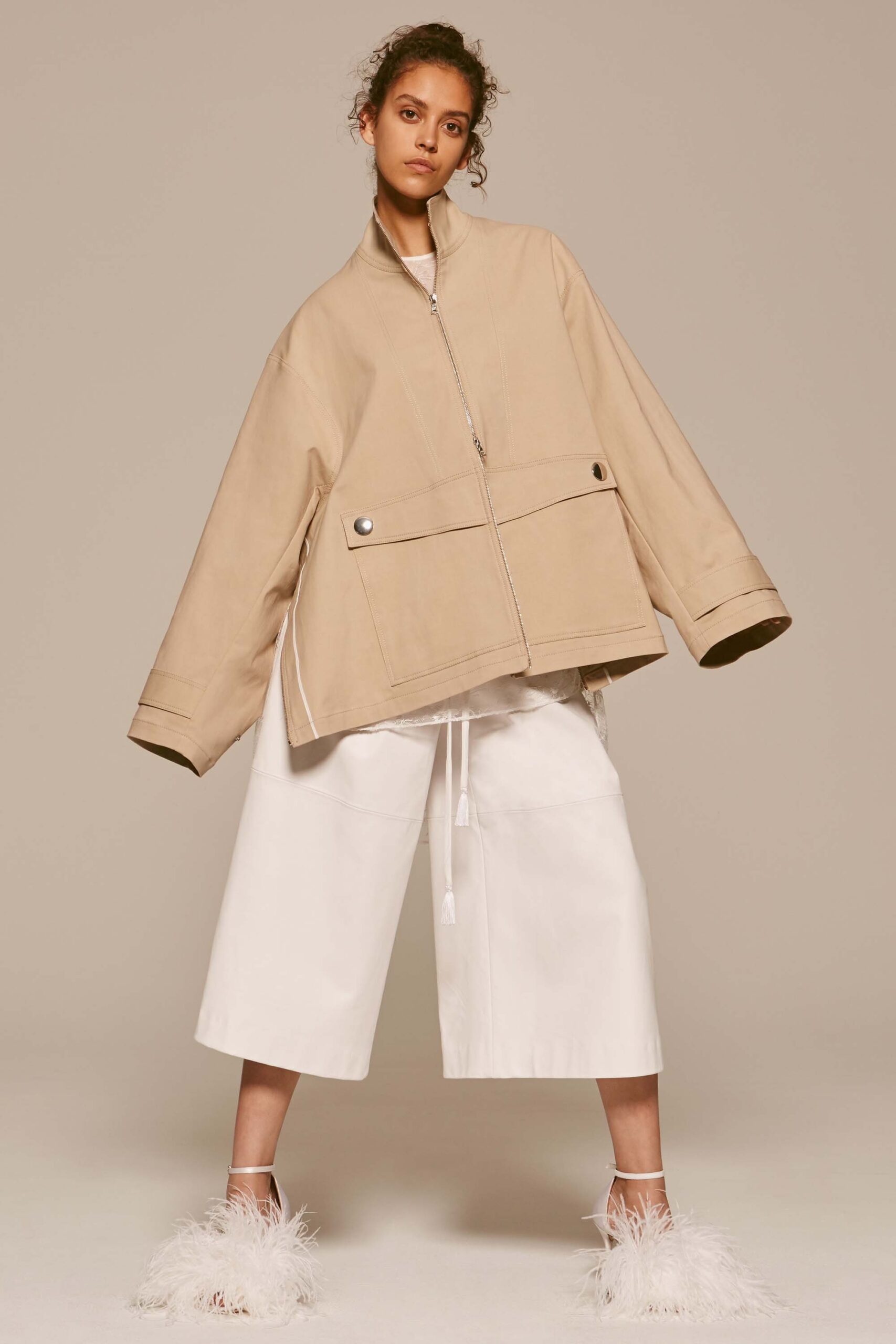 beige cotton long-sleeve collared oversized zippered pockets jacket
