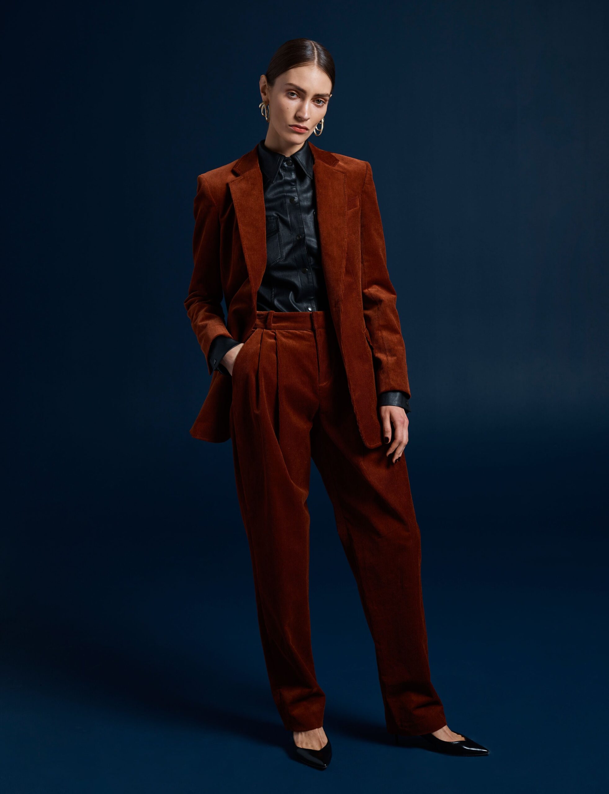 brown velvet long-sleeve collared tailored buttoned pencil suit