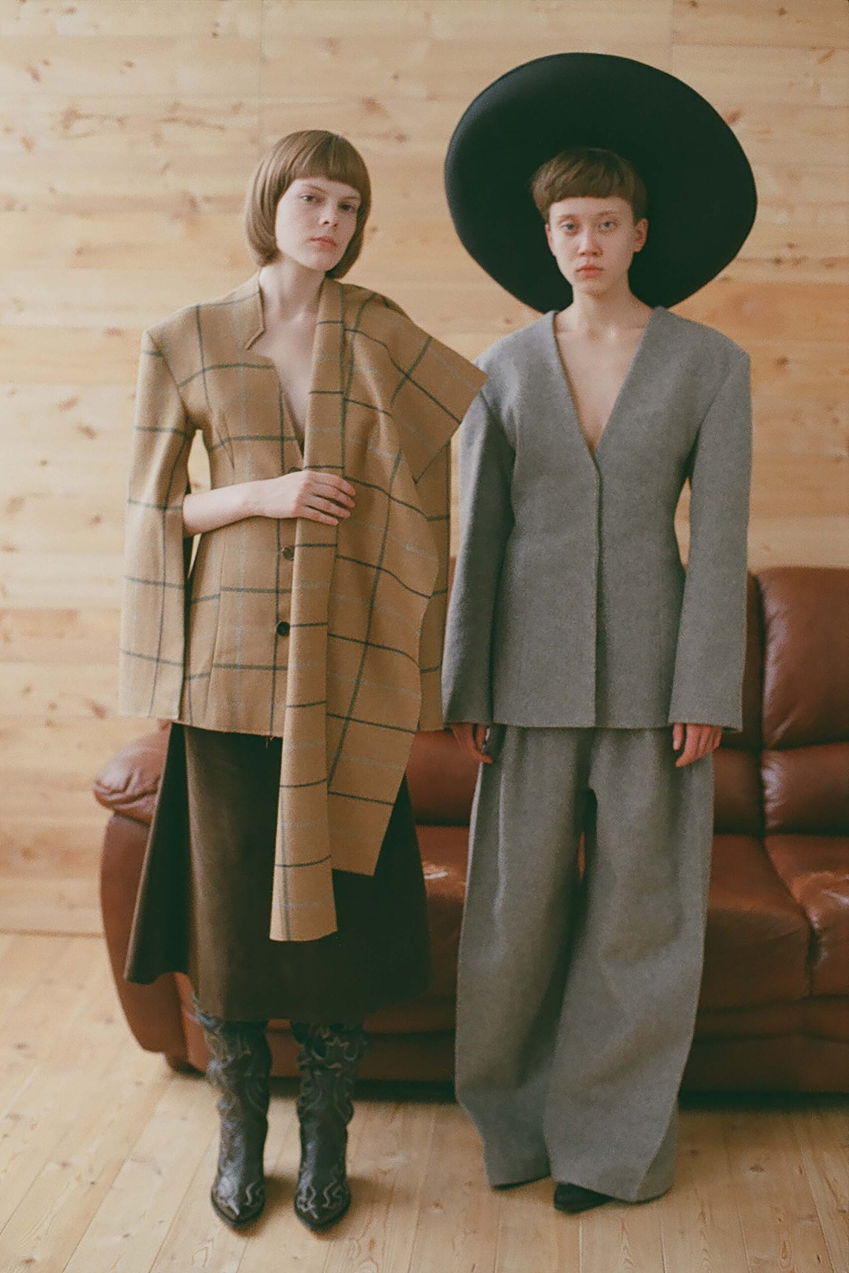brown wool long-sleeve v-neck structured checked blazer