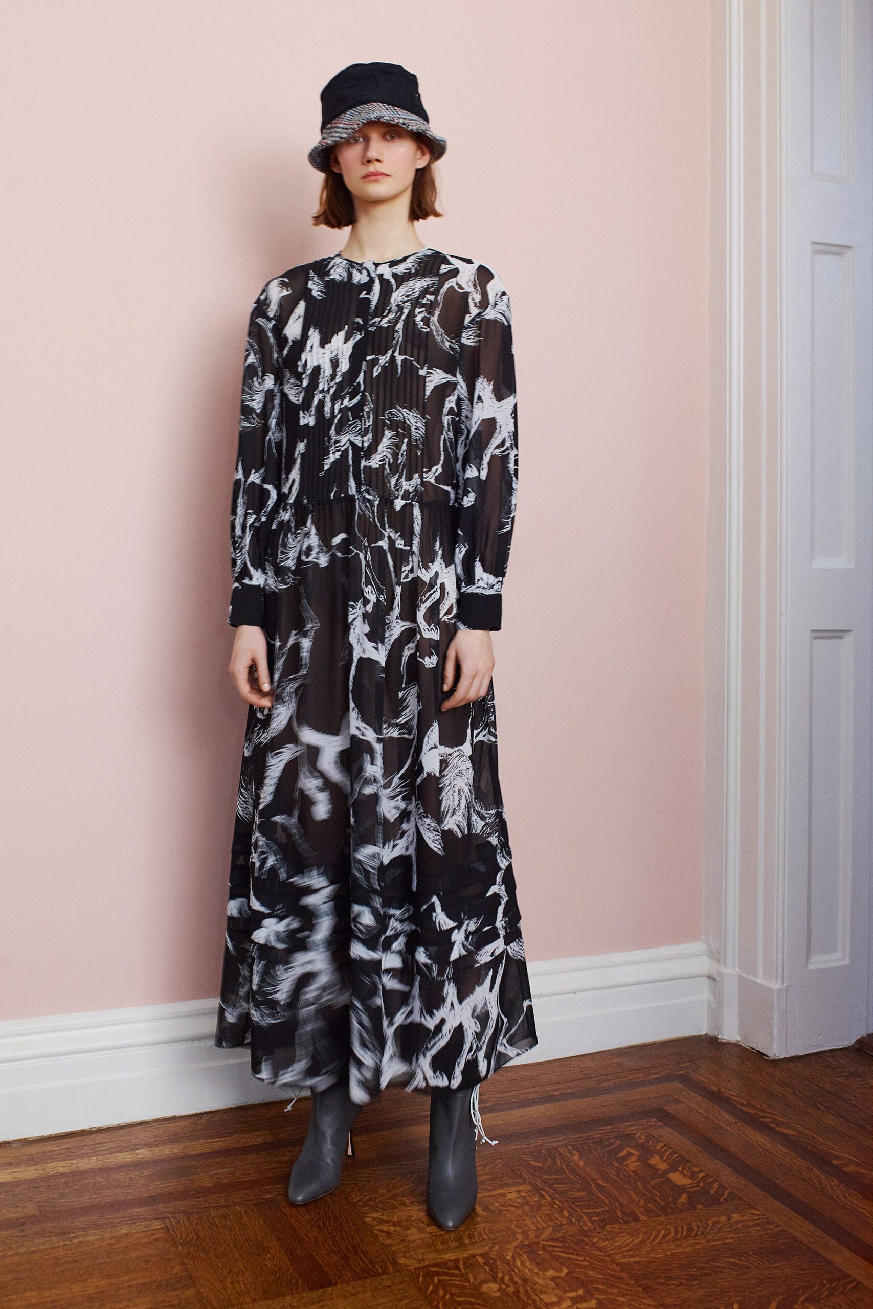 black chiffon long-sleeve collared relaxed pleated printed dress