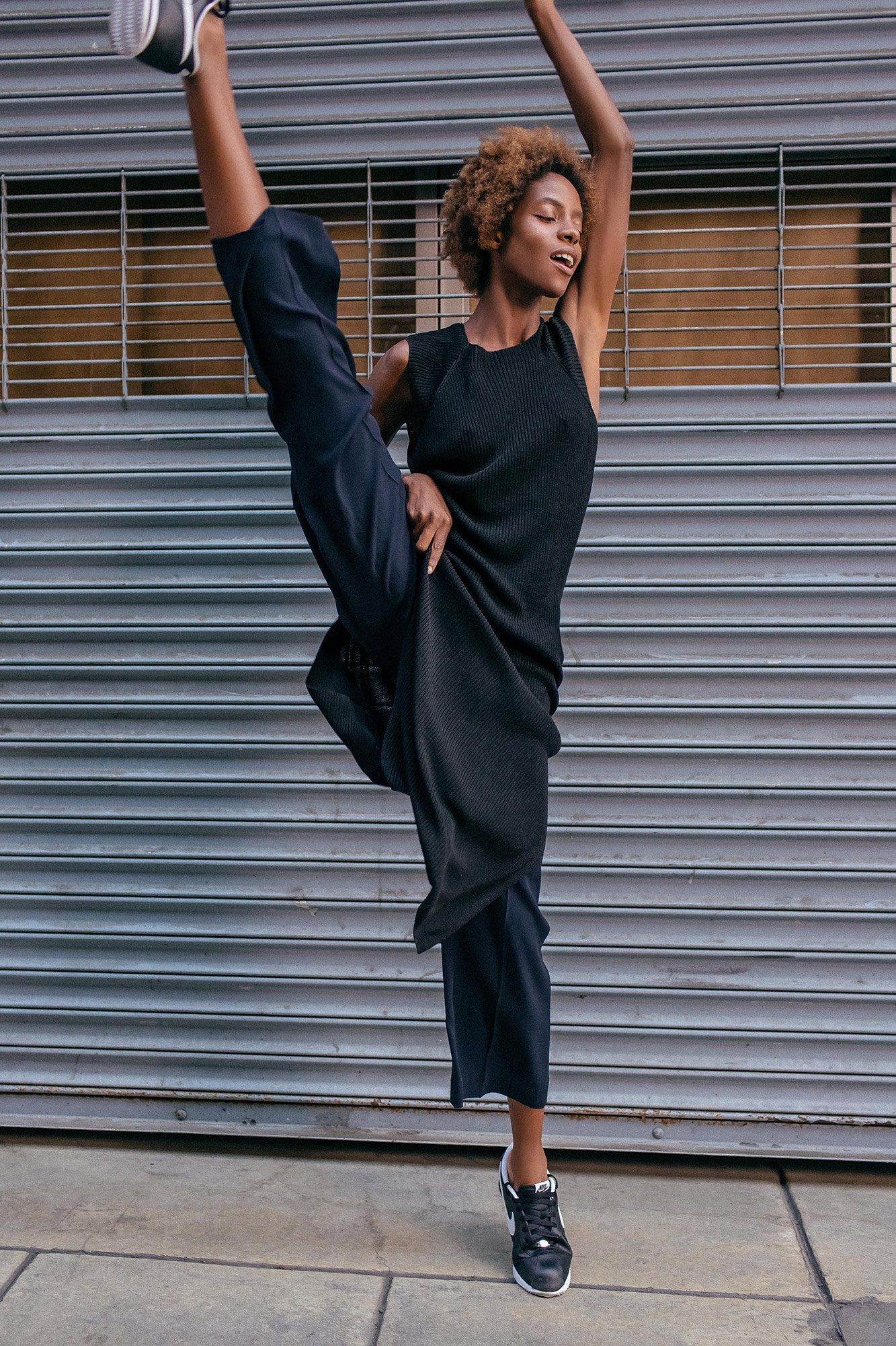 black knit sleeveless dress