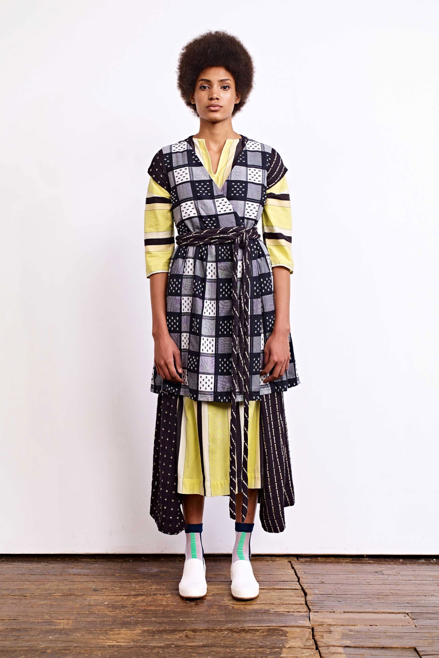black and yellow printed midi dress
