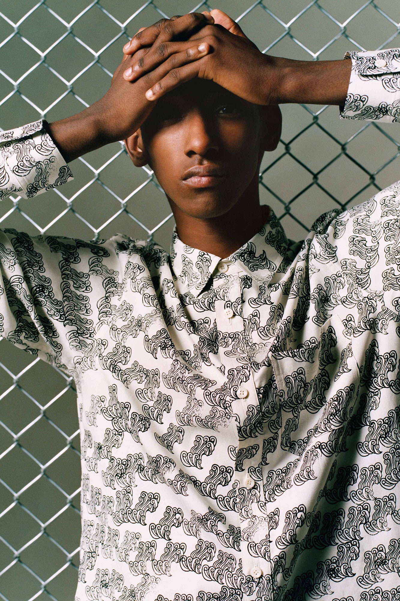 fitted black and white printed shirt