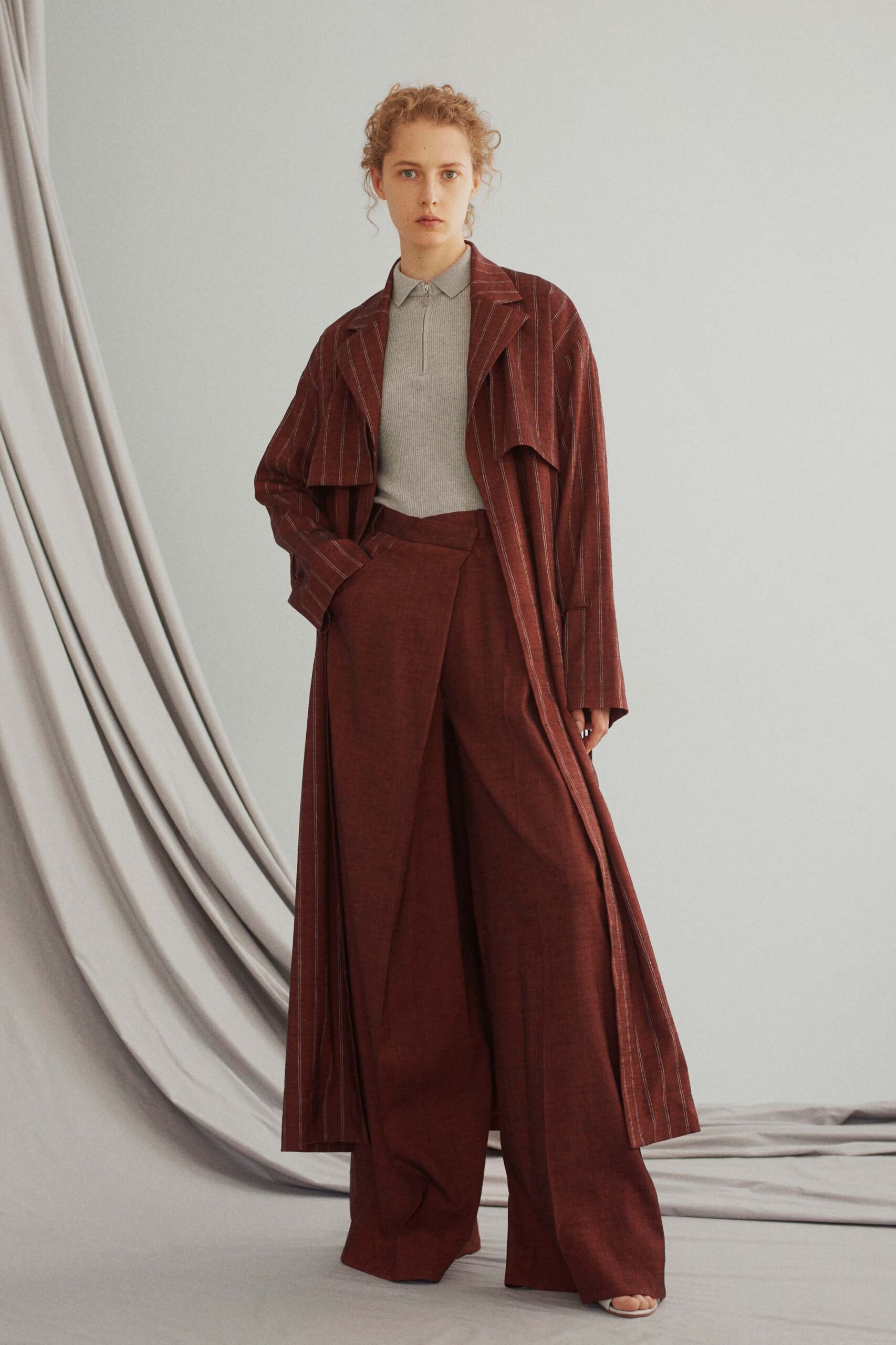brown relaxed coat with gray top