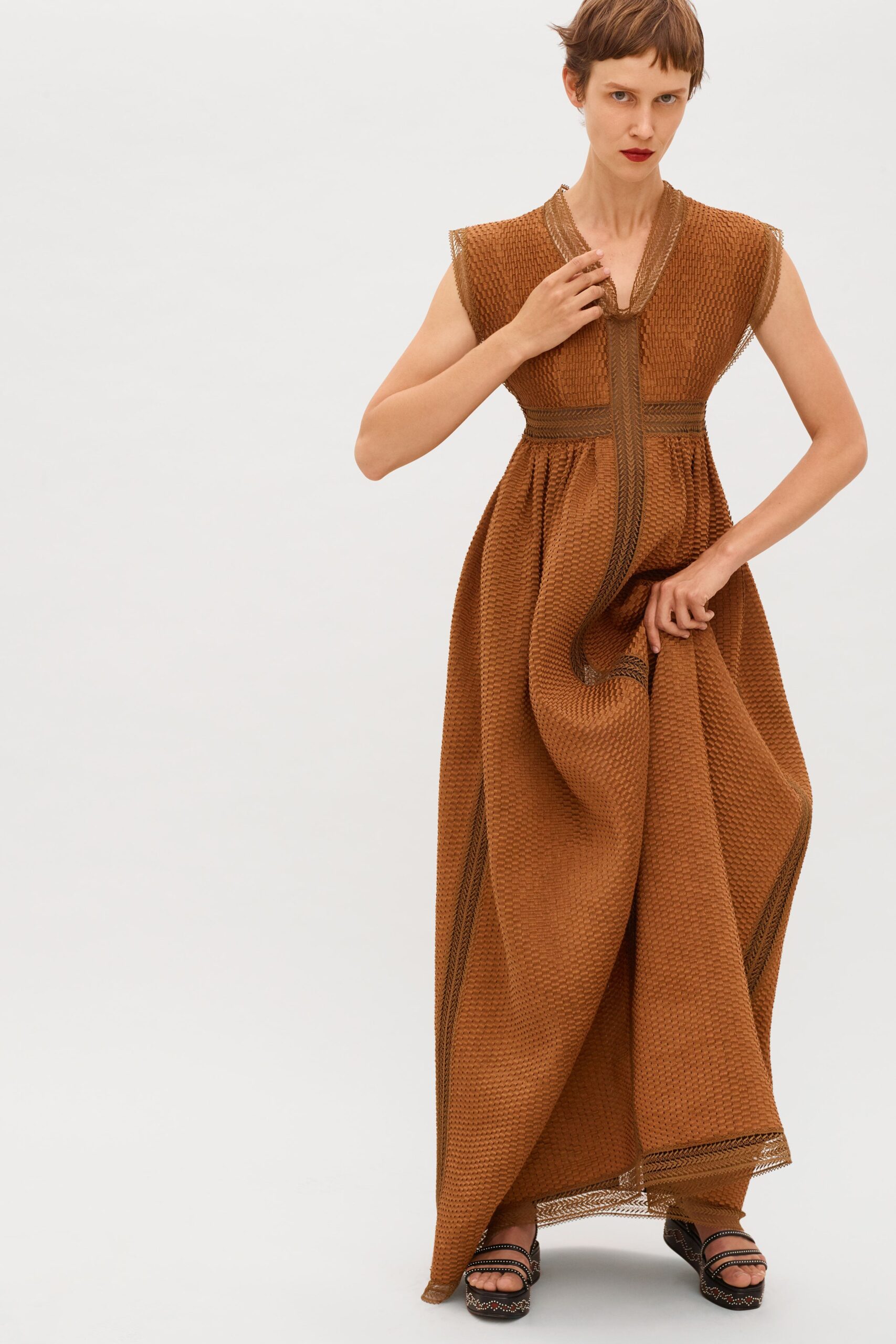 brown relaxed sleeveless dress