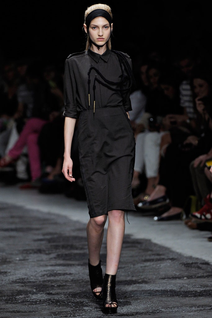 black fitted midi dress and shoes