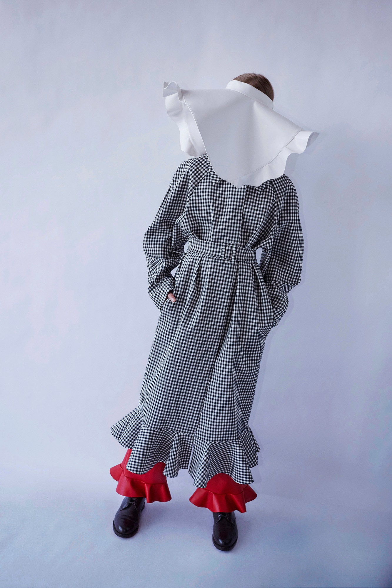 black and white ruffled midi dress