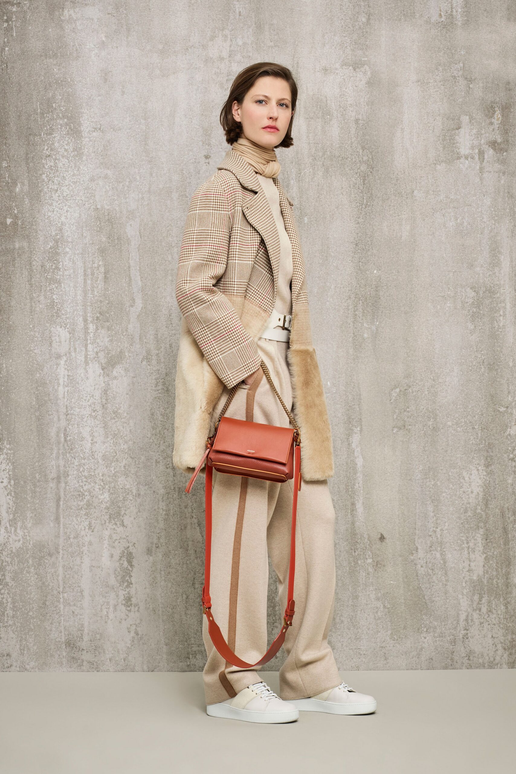 beige wool long-sleeve collared relaxed checked layered coat